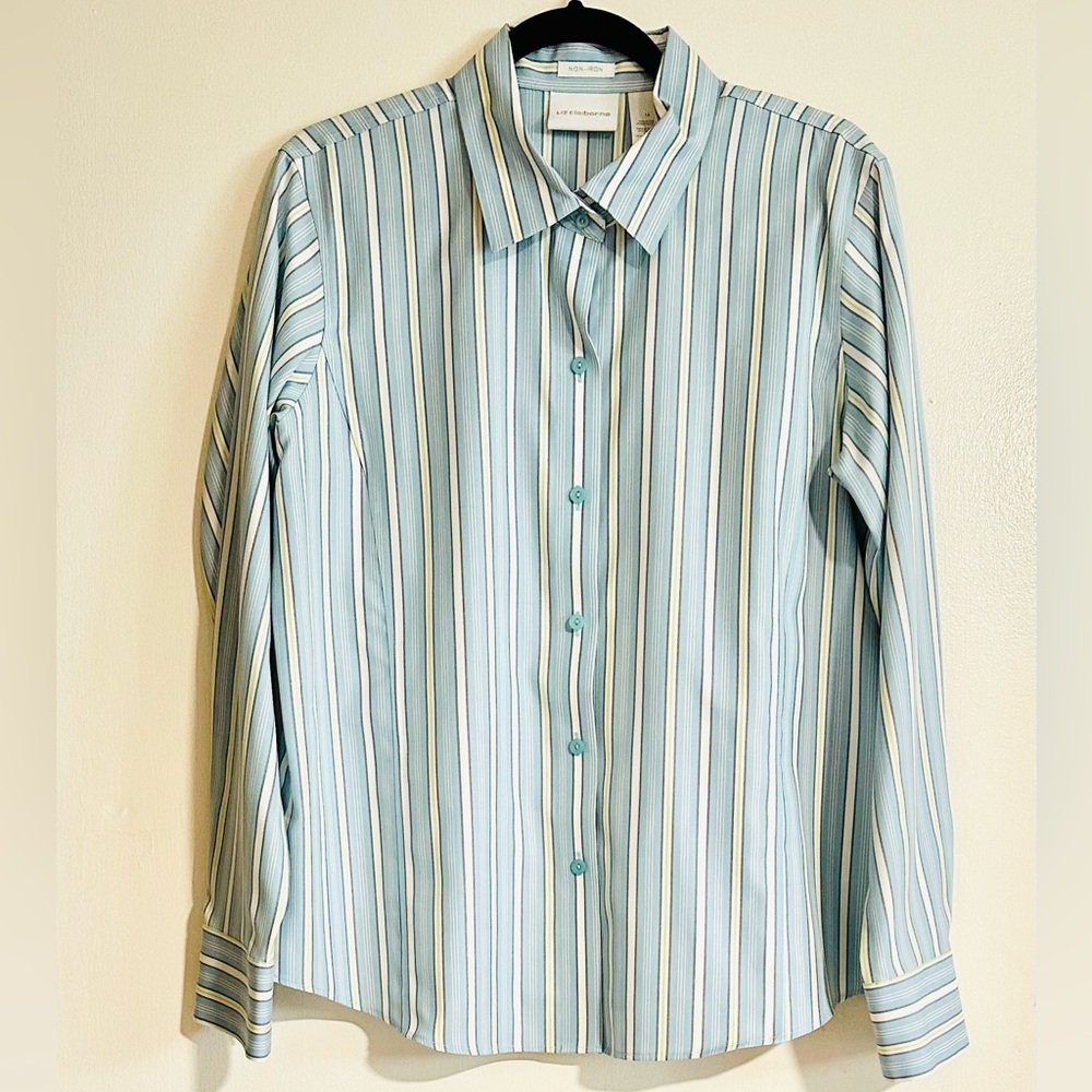 Liz Claiborne Long Sleeve Button-Down Shirt 14